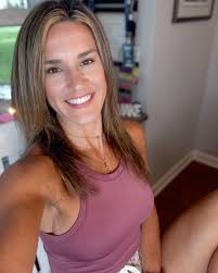 I was crying in my stories daily 18 months ago. It was a whole hot mess  situation. (Thank you to those of you who stuck around here through that.  🤍) Sleeping in