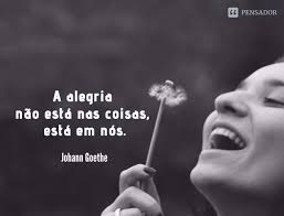 81 Frases Perfeitas Para Legendar Suas Fotos Pensador