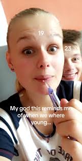 Eva Jager (@evajagerx)