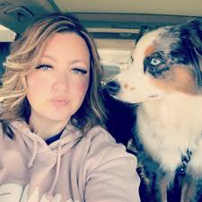 Yes indeed. Lisa Berry was handling dog(s) in Texas over the weekend.