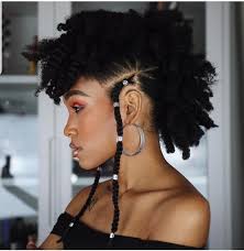 You will also find hair styling tips in black magazines like ebony, heart and soul, and sister to sister. Love This Natural Afro Hair Style Protectivestyles Africanstyle Kinkycurly Afropunk Hair Afro Hairstyles Natural Hair Styles Natural Afro Hairstyles