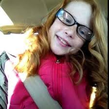 Holly Disch's Instagram, Twitter & Facebook