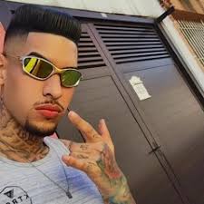 Stream Henrique Dantas music