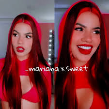 Mariana Sweet's Instagram, Twitter & Facebook