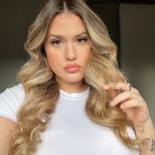 Alyssa Jackman's Instagram, Twitter & Facebook