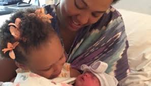 Stephen Curry Mom Sonya Curry Stuns At 48 (Photo)