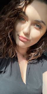 Chloe Berry (@chloe_berry_)