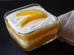 Mango Tiramisu Von Der Kleine Muck Chefkoch Rezept Tiramisu Dessert Rezepte Einfach Lebensmittel Essen