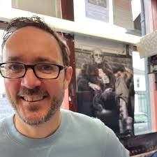 Steve Carr (@everyrecordtellsastory) • Threads, Say more