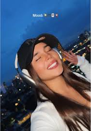 Sharon Ortegon: Mood Vibes and Cosmic Energy