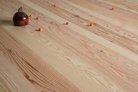 parquet pin massif petits nœuds 23 mm a clouer coste bois