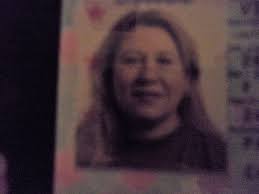 How to take clear photos of rocks for identification?