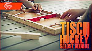 Doch das einbauen eines luftgebläse, das den puck zum schweben bringt kann sich dennoch als schwierig erweisen. Tisch Hockey Selbst Gebaut Passe Trappe Slingshot Hockey Board Game Slingpuck Easy Diy Youtube