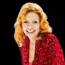 Sally Parrish's Instagram, Twitter & Facebook