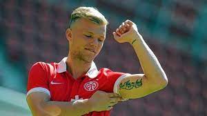 This website contains information, links, images and videos of sexually explicit material (collectively, the sexually explicit material). Der Heimliche Chef In Rheinhessen Fussball