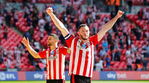 With match tickets expected to be extremely limited in supply, a 2021/22 membership is a must for fans who want to watch the bees at our new home and don't have a season ticket. Three Players To Leave Brentford As Contracts Expire News Official Website Of Brentford Football Club