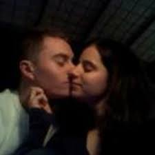 Listen to All Of Me by Diogo Piçarra in 2014/01 playlist online for free