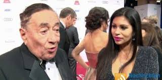 Das war's, er ist eine nichtperson, sind die letzten worte des scheidenden wiener staatsoperndirektors über richard lugner (87) und seine opernballbesuche. Nina Bruckner Bambi Archive Nachrichten Munchen