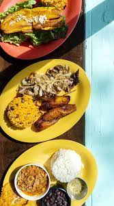 Mima S Is Where Cubs Go For Cuban Restaurant Review Chicago Reader