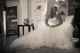 Kaufen preiswerte günstige brautkleider und brautmode mit erstklassiger qualität nach maß.bei milanoo gibt es mehr als 800 wunderschöne brautkleider styles.shoppen sie jetzt ihre trauhafte. Maja S Brautmoden Hochzeitskleider Abendmode Vlotho Bad Oeynhausen Herford