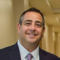 600+ profilů „Belfer“