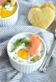 Oeufs Cocotte Cremeux Au Saumon Fume A L Aneth Del S Cooking Twist Recette Oeufs Cocotte Saumon Fume Oeuf Cocotte Saumon