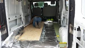 Découvrez des modules métalliques à installer dans le renault trafic utilitaire depuis 2014. Amenager Un Renault Trafic L2h1 Kevin Et Tifenn Le Van Migrateur