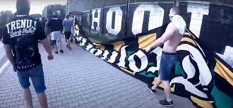 Gks katowice live score (and video online live stream*), team roster with season schedule and results. Polskie Miasto Przezylo Prawdziwy Dramat Pseudokibice Wyszli Na Ulice Uciekli Przed Policja I Zapowiadaja Rewanz Zestadionu