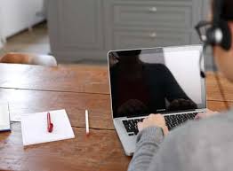 Sie will endlich ordnung machen, die notizblätter kommen also in die schublade. Englisch Lernen Online Studienkreis De