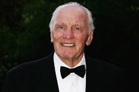 Late, great Sir Henry Cooper a knockout with public