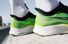 Nike zoom fly 3 looks fast even when you're standing. Der Nike Zoom Fly 3 Aus Dem Fast Pack 2019 Im Test Keller Sports Guide Premium Sport Brands Produkte Und Coole Insights