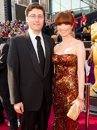 Over the years, hollywood has seen its fair share of comedic proposals. Ellie Kemper Of The Office Marries Michael Koman People Com