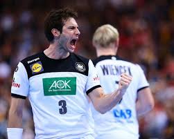 Deutscher nationalspieler positiv auf corona getestet. Handball Europameisterschaft 2020 Auf Diese 17 Spieler Im Kader Von Deutschland Vertraut Christian Prokop
