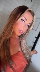 Ashley Cater's Instagram, Twitter & Facebook