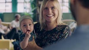 Ikea Werbespot Mit Smilla Wer Ist Die Schauspielerin Leute Bild De