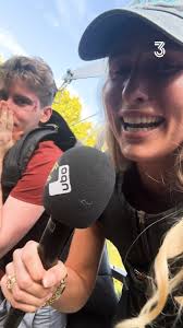 Waarmee zat dit vast?! 😱 #3FM #Sziget #Hoogtevrees