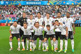 Dem amtierenden weltmeister wird von vielen experten. Em Viertelfinale Deutschland Italien Fussball