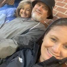 Which restaurant has the best cooked and raw oysters in Destin?