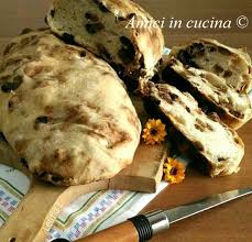 Non è venuto perfetto, ma molto meglio della volta precedente. Pane Con Uvetta Amici In Cucina
