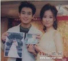 Lâm chí dĩnh và lâm tâm như quen nhau từ năm 1995. Lam Tam NhÆ° Va Lam Chi DÄ©nh Lá»™ áº£nh Than Máº­t Tuá»•i Ä'oi MÆ°Æ¡i