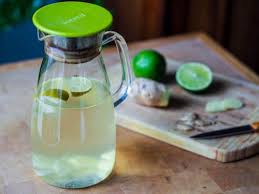 Eau Au Gingembre Et Au Citron My Parisian Kitchen Recette Boisson Qui Fait Maigrir Boisson Pour Maigrir Eau Et Citron