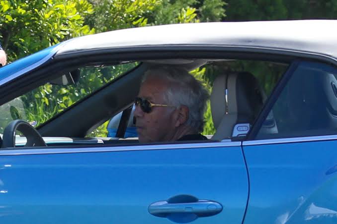 Robert Kraft's Hamptons lifestyle which includes $43m mansion and cruising  in $240,000 custom Bentley gifted by pals