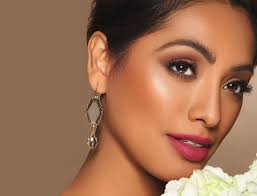 CV_08_12_P1 COVER.indd