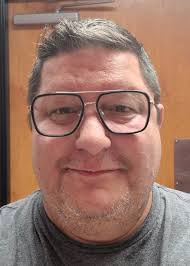 Donna Renda's Instagram, Twitter & Facebook