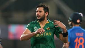 According to sportschampic.com, shahid afridi net worth stands at 4.3 billion pakistani rupees (pkr), which translates to us$30 million. Shahid Afridi Former Pakistan Captain Tests Positive For Coronavirus Bbc Sport