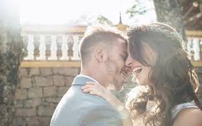 Que deus continue abençoando vocês e o ottinho também! Monica Benini Se Declara Para Junior Lima No Aniversario De Casamento Descobertas Sem Fim Quem Quem News