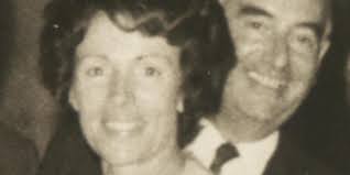 Colette Rochefort's Instagram, Twitter & Facebook