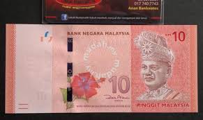 Siapa ada duit kertas rm1 lama jualkan kepada kami, kami disini berbesar hati untuk membeli wang ringgit lama tersebut dengan harga sekeping rm12,000 mengikut keadaan wang tersebut tanpa koyak. Duit Kertas Rm10 12th Siri 12 Zeti Aziz Za 0061384 Hobby Collectibles For Sale In Pasir Gudang Johor Mudah My