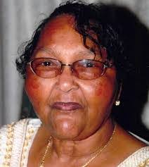 Edna Mason's Instagram, Twitter & Facebook