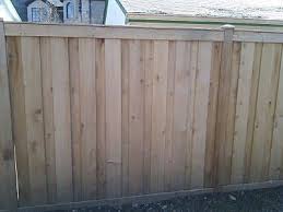 Werkzeug und baumaterial für profis und heimwerker. Board On Batten Fence Jakeparrillo Com Good Neighbor Fence Batten Fence Fence Design